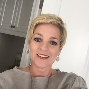 Meet your Posher, Amie